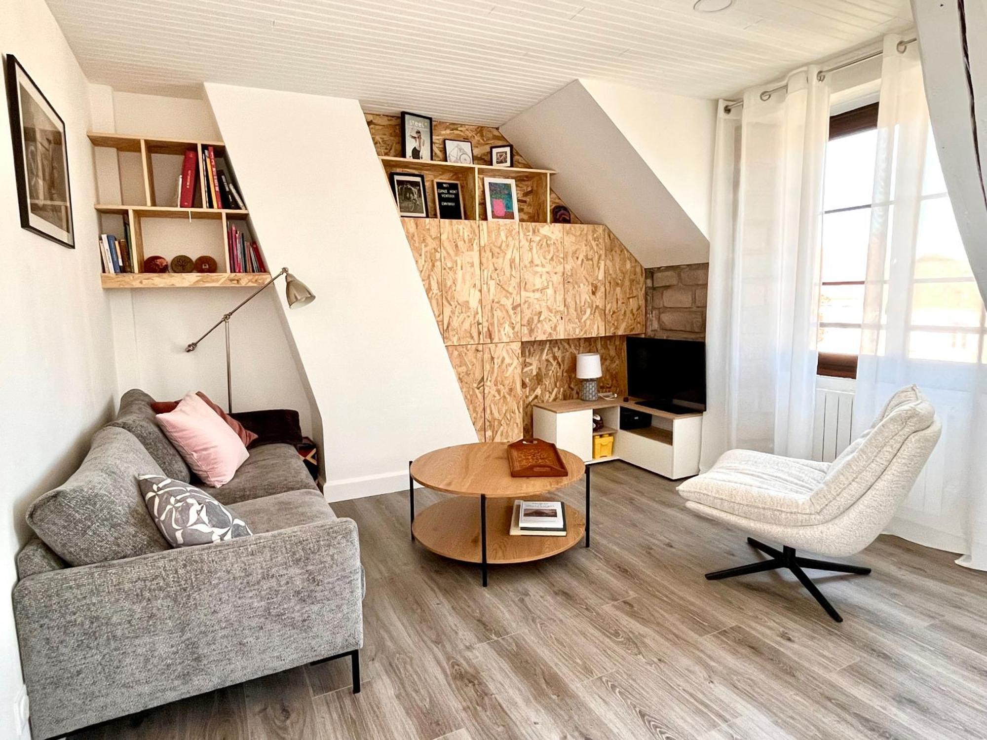 Appartement En Plein Centre Ville Milly-la-Foret Eksteriør billede
